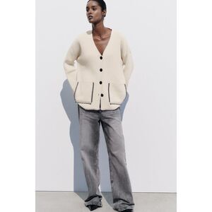 Zara Women’s Cream Black Contrasting Topstitch Oversized Pocket Cardigan Sweater